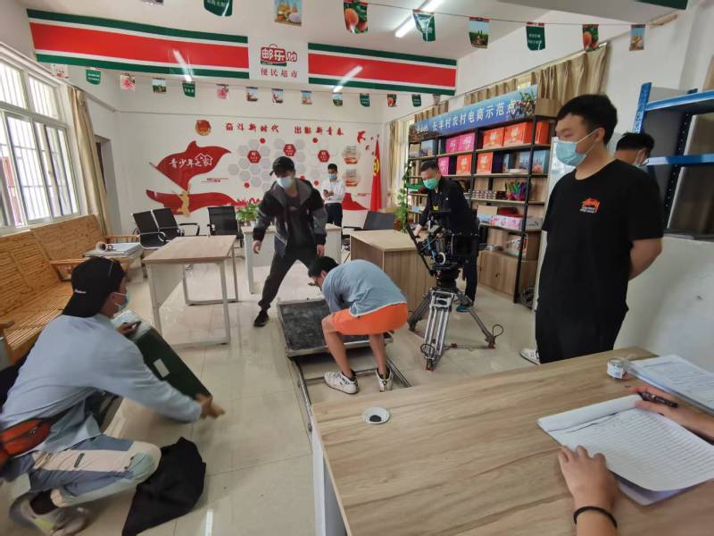 江山市广告片拍摄公司：极简主义践行者，少即是多的视觉哲学